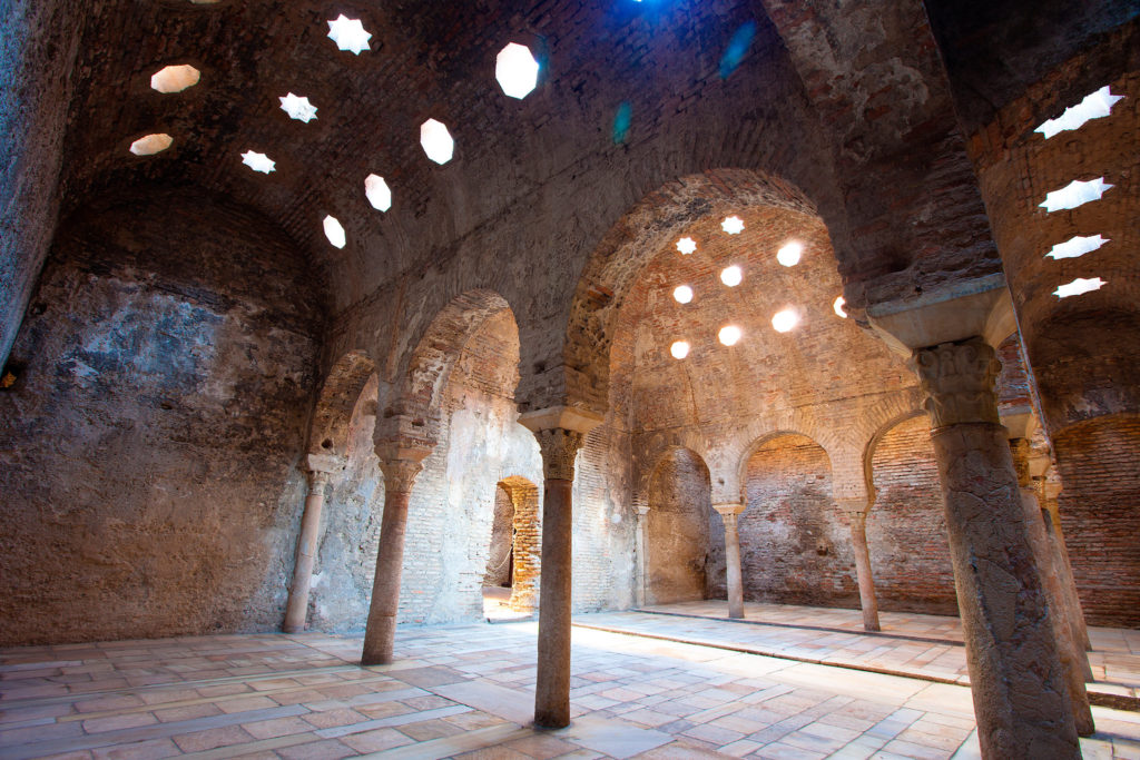 El Patronato de La Alhambra adjudica a Dimoba el servicio de información en los Monumentos Andalusíes de la Dobla de Oro