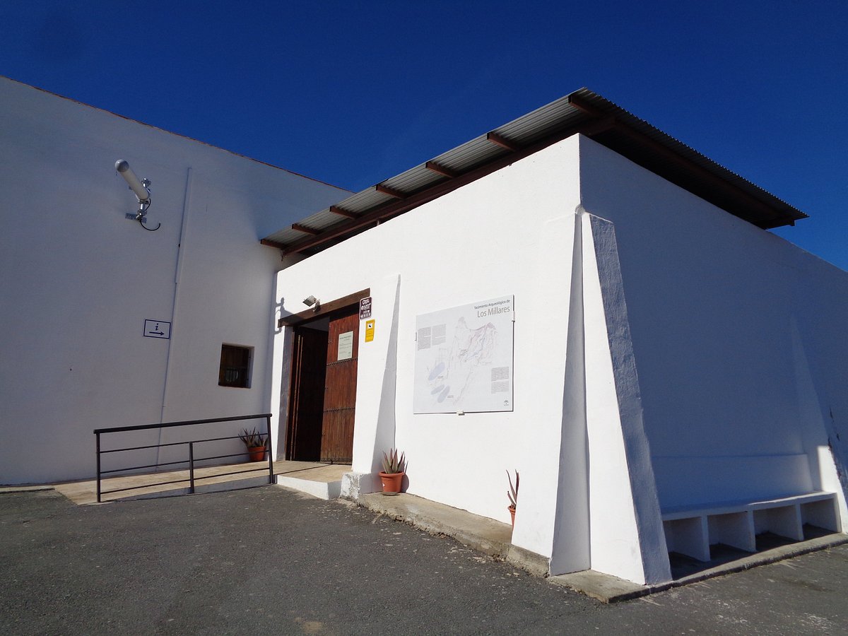Dimoba realizará el servicio de mantenimiento integral de los enclaves arqueológicos de Los Millares y Puerta de Almería