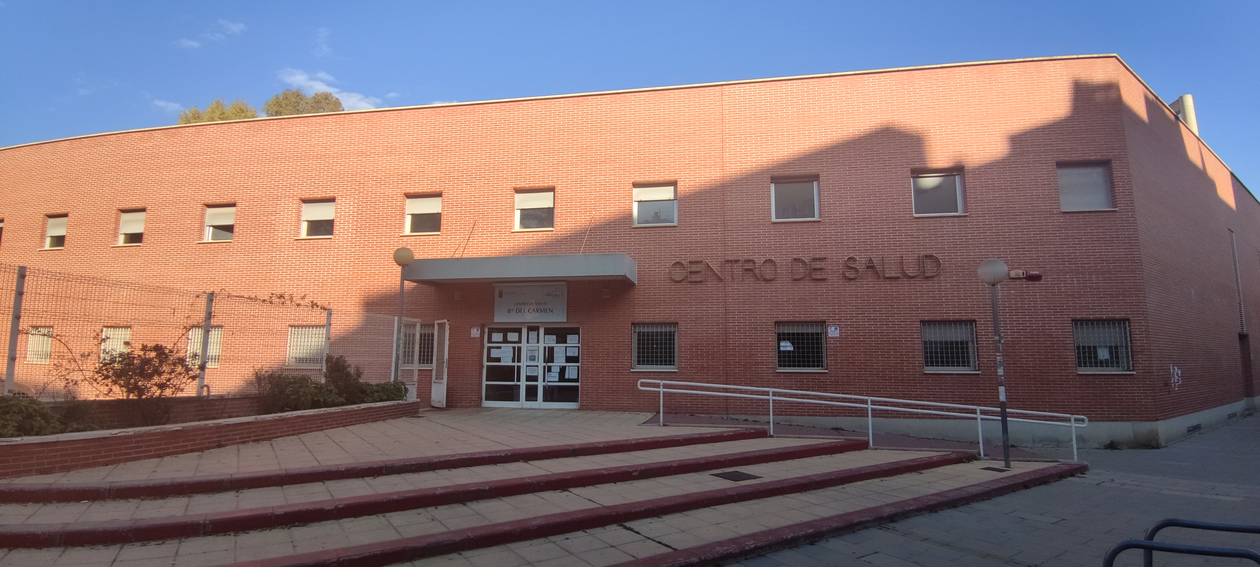 Dimoba realizará servicio control de accesos del Centro de Salud Barrio del Carmen de la Molina en Murcia