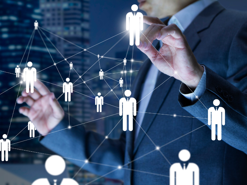 ¿De qué se encarga el departamento de recursos humanos?